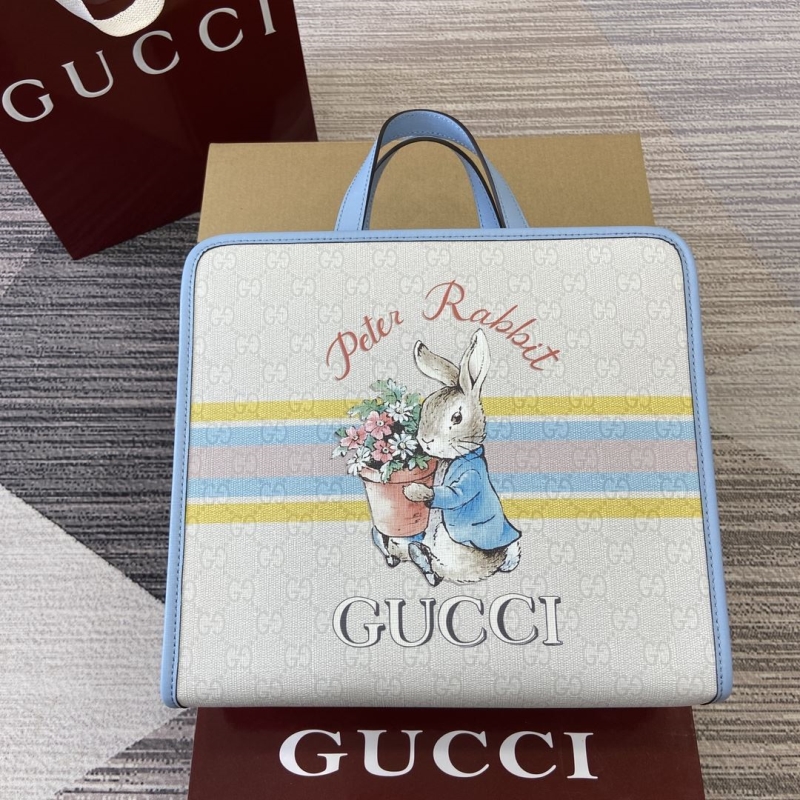 G*u*i shopping bags
